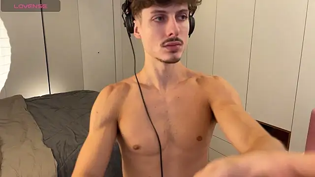 Snapshot of vitoraugustoxxx chatting on February 10, 2026, 4:17 pm vitoraugustoxxx online show from February 10, 2026, 4:17 pm