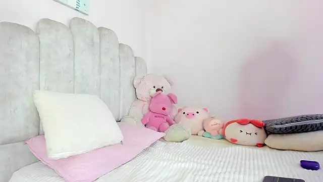 paula cosioo online show from March 25, 2026, 2:38 pm