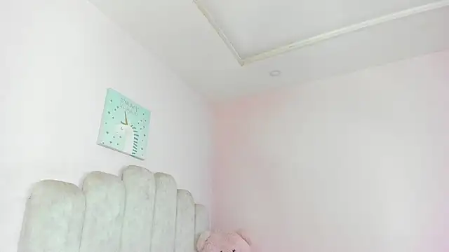 paula cosioo online show from March 19, 2026, 2:39 pm