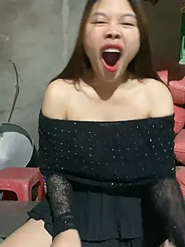 Emxinhka1 online show from May 12, 2026, 1:02 am