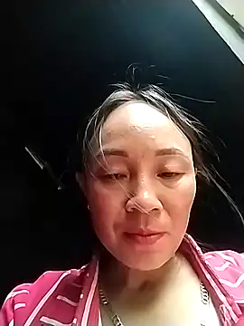 Snapshot of Neoone_1 chatting on April 17, 2026, 10:51 am Neoone 1 online show from April 17, 2026, 10:51 am