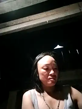 Snapshot of Neoone_1 chatting on April 23, 2026, 10:33 pm Neoone 1 online show from April 23, 2026, 10:33 pm