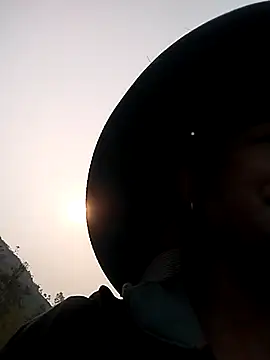 Neoone 1 online show from April 14, 2026, 12:59 am