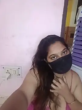 Snapshot of Aliya_Hott chatting on May 23, 2026, 4:33 am Aliya Hott online show from May 23, 2026, 4:33 am