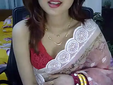 Maaya khan online show from May 4, 2026, 4:43 pm