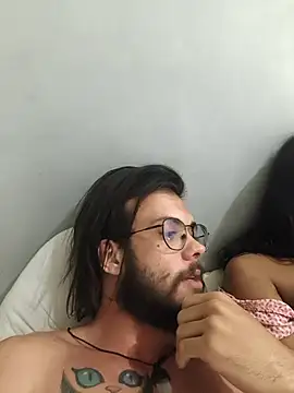 Snapshot of jonyboypriv chatting on March 1, 2026, 12:43 am jonyboypriv online show from March 1, 2026, 12:43 am