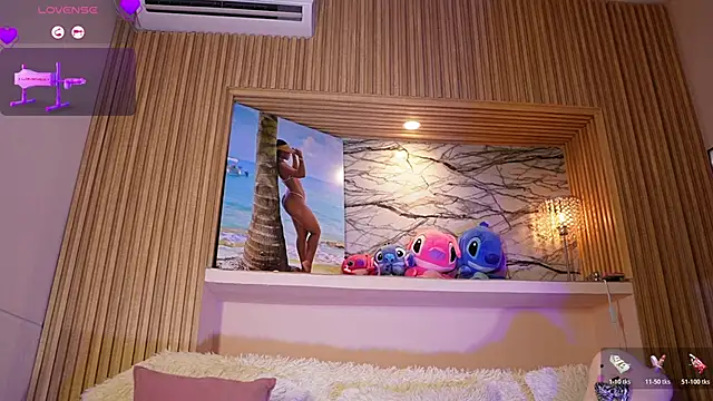 Adriana crof online show from April 13, 2026, 4:05 am