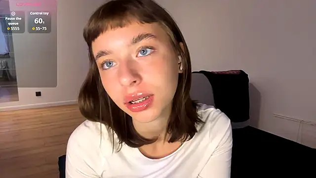 DeltaNorwoode online show from February 27, 2026, 6:13 am