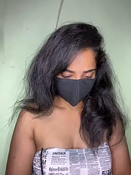 Snapshot of harshali_2012 chatting on February 19, 2026, 7:00 pm harshali 2012 online show from February 19, 2026, 7:00 pm