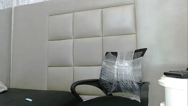 Snapshot of TonnyMarck chatting on February 6, 2026, 3:02 am TonnyMarck online show from February 6, 2026, 3:02 am