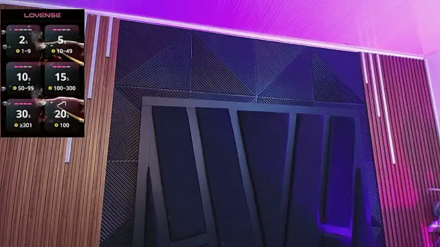 Hanna Becker  online show from February 16, 2026, 11:31 am