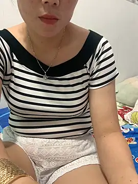 Baby-lovely69 online show from April 11, 2026, 4:53 am