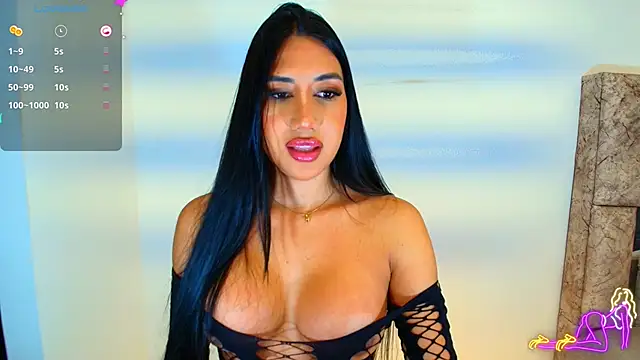 sexysaradoll x online show from February 2, 2026, 10:09 pm