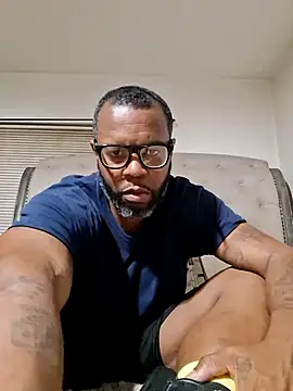 Karifrye online show from February 21, 2026, 2:35 am