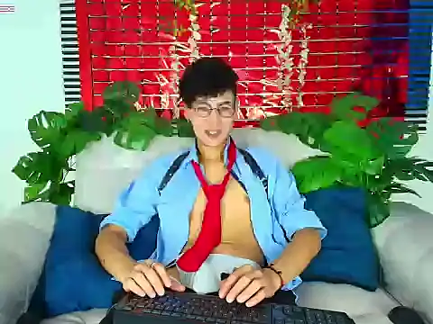 Snapshot of ThiiagoSaeenz chatting on February 28, 2026, 3:11 pm ThiiagoSaeenz online show from February 28, 2026, 3:11 pm