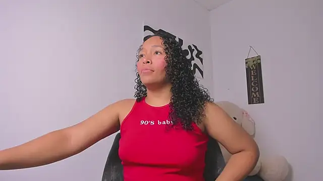 Nia13 online show from April 6, 2026, 6:03 am