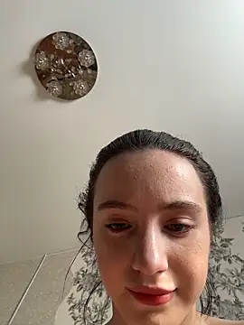 Snapshot of MiaTee chatting on March 2, 2026, 5:08 am MiaTee online show from March 2, 2026, 5:08 am