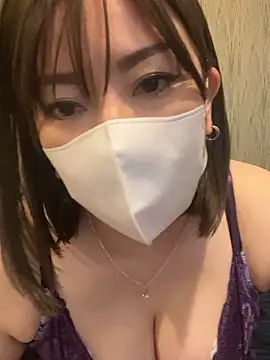 Mitsuco surflady online show from March 23, 2026, 11:54 am