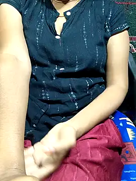 call me rani143 online show from March 8, 2026, 4:16 am