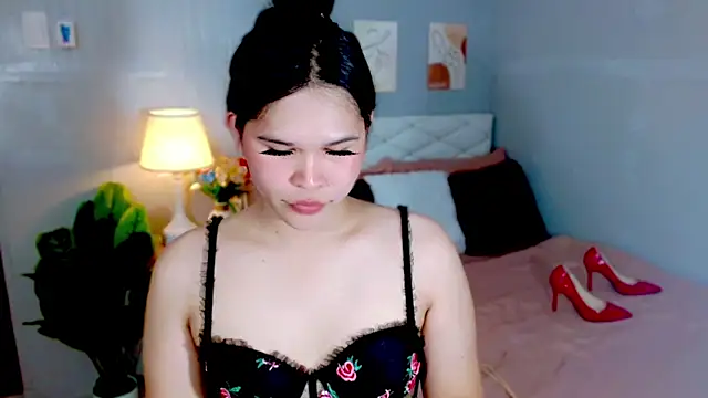 alianabrooks online show from May 7, 2026, 5:33 am