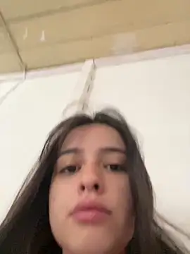 Snapshot of vainillasuave chatting on February 13, 2026, 3:34 pm vainillasuave online show from February 13, 2026, 3:34 pm