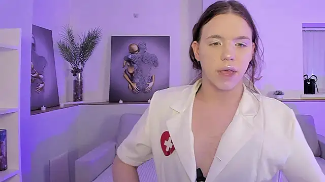 Snapshot of Madison_dolly chatting on February 20, 2026, 2:08 am Madison dolly online show from February 20, 2026, 2:08 am