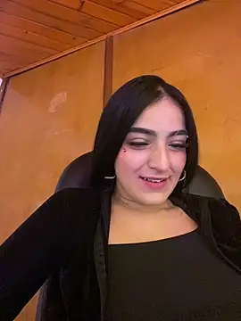 Snapshot of Valery_pink18 chatting on February 20, 2026, 6:26 am Valery pink18 online show from February 20, 2026, 6:26 am