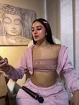 Snapshot of Valery_pink18 chatting on February 6, 2026, 10:50 pm Valery pink18 online show from February 6, 2026, 10:50 pm