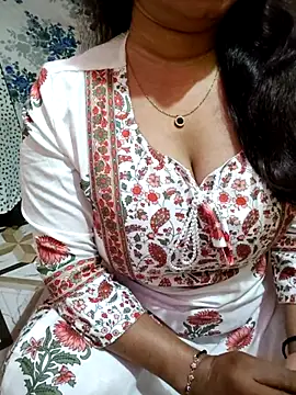 PARI51 online show from February 27, 2026, 8:08 pm