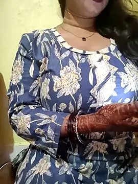 PARI51 online show from February 21, 2026, 8:44 pm