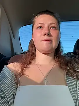 AsynaYuuki online show from May 25, 2026, 3:11 pm
