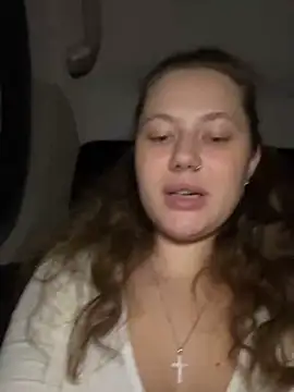 AsynaYuuki online show from April 10, 2026, 6:37 pm