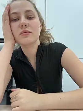 AsynaYuuki online show from March 20, 2026, 6:09 pm