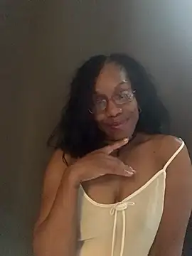 NatalieGainer goodies online show from May 22, 2026, 12:08 am