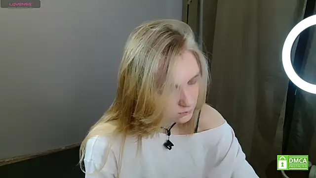 Snapshot of Alex-wer chatting on April 21, 2026, 9:16 am Alex-wer online show from April 21, 2026, 9:16 am