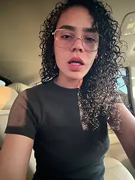 Snapshot of SirenStell0 chatting on May 29, 2026, 8:15 pm SirenStell0 online show from May 29, 2026, 8:15 pm
