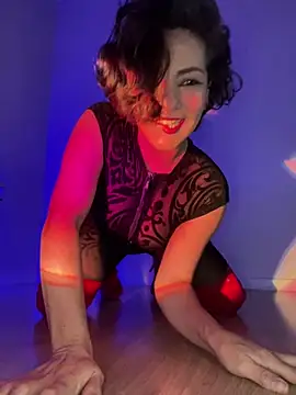 Snapshot of eva_luz chatting on January 31, 2026, 10:19 pm eva luz online show from January 31, 2026, 10:19 pm