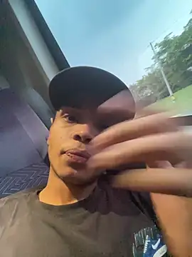 Alejandroo Montenegro online show from February 28, 2026, 8:41 pm