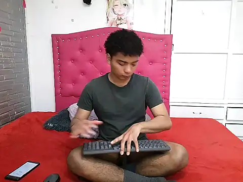 Snapshot of philipsex28 chatting on February 12, 2026, 12:43 am philipsex28 online show from February 12, 2026, 12:43 am