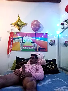 yoahotpetrafiery online show from March 24, 2026, 10:43 pm