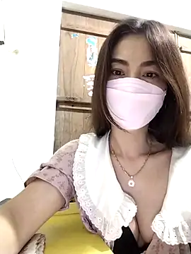 Baby-sexytits2026 online show from April 8, 2026, 9:05 pm