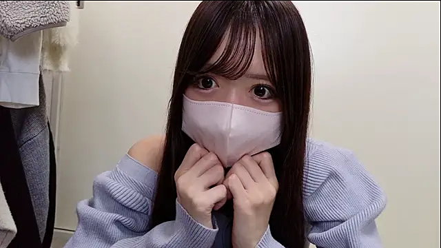 Snapshot of rinrin_xoxo chatting on May 31, 2026, 7:47 am rinrin xoxo online show from May 31, 2026, 7:47 am