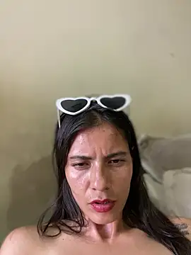 Esperanza GS online show from July 16, 2026, 10:18 pm