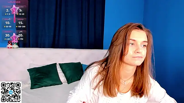 Snapshot of VioletaDiaz_ chatting on March 2, 2026, 1:06 am VioletaDiaz online show from March 2, 2026, 1:06 am