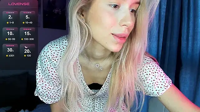 Snapshot of Elysia_kiss chatting on March 2, 2026, 5:19 am Elysia kiss online show from March 2, 2026, 5:19 am