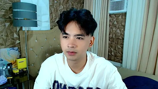 Snapshot of spoiledmycock chatting on February 17, 2026, 4:37 pm spoiledmycock online show from February 17, 2026, 4:37 pm