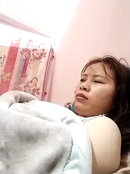 Snapshot of -Bami- chatting on February 7, 2026, 12:29 am -Bami- online show from February 7, 2026, 12:29 am