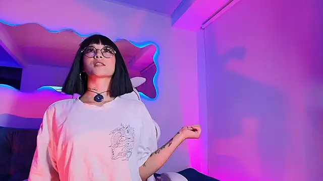 Snapshot of Giaa_Moretii chatting on March 20, 2026, 10:27 am Giaa Moretii online show from March 20, 2026, 10:27 am