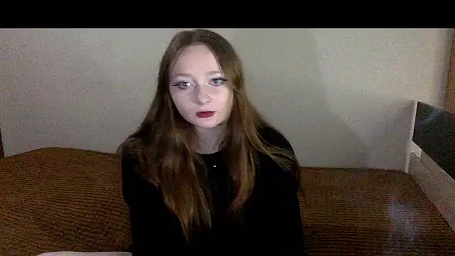 vikipinkk online show from March 1, 2026, 8:31 pm