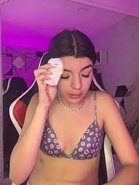 KarelyMitchel online show from April 10, 2026, 12:56 pm